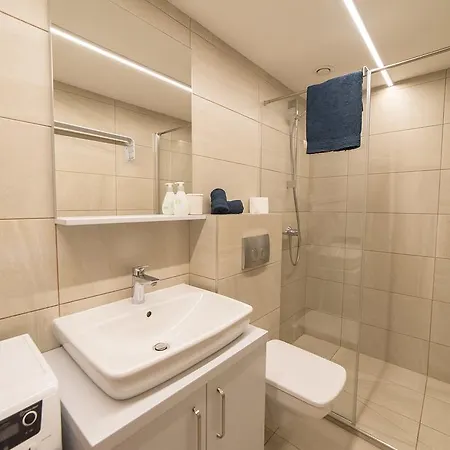 Akviles Apartamentai Lägenhet *