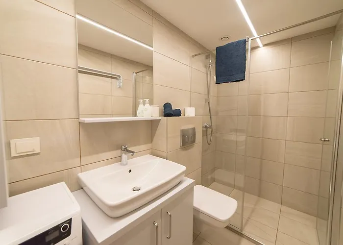 Akviles Apartamentai דירה *